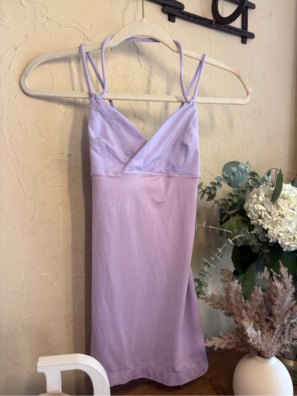 LULULEMON ATHLETICA Integrity Hot Top - Lilac/Lavender